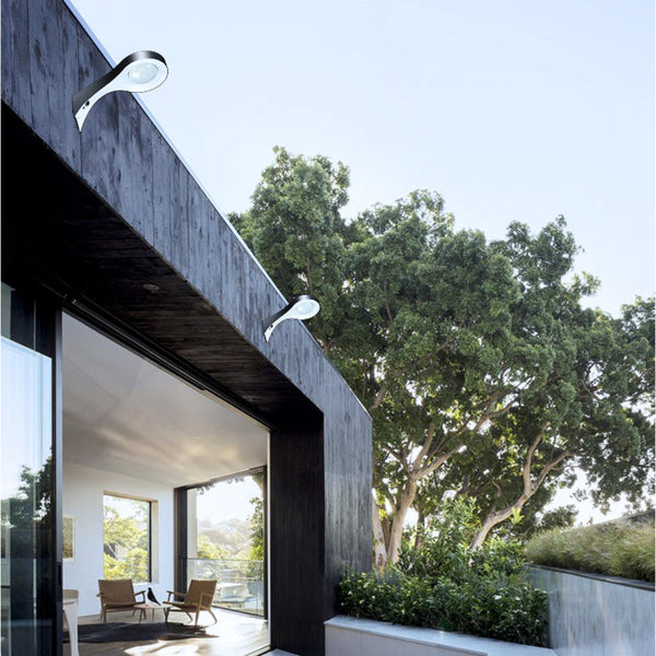 Tucano 600 Lumens Solar Power Motion Sensor Wall Light | FREE SHIPPING